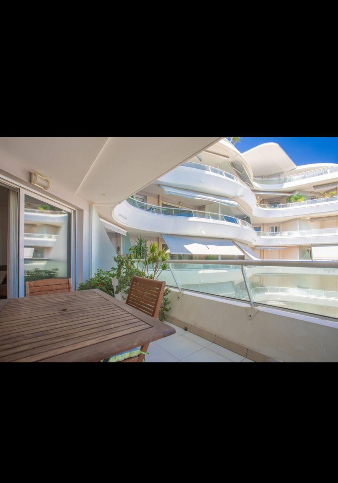 Apartment Superbe En Front De